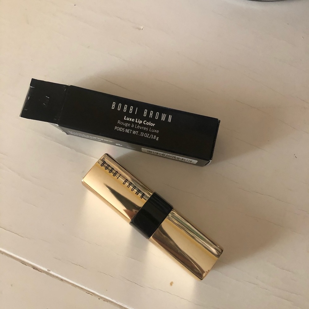 Bobbi brown luxe lip color in soft coral